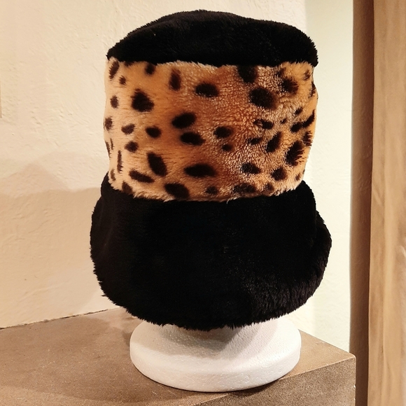 Vintage faux fur bucket hat main image 4